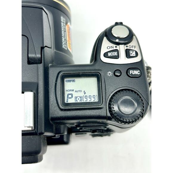 Nikon Coolpix 5700 5MP Digital Camera W/ Accessories Manual SD Card Working - Picture 11 of 16